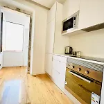 High Standard Flat Lisbon, Memorable * Lisbon